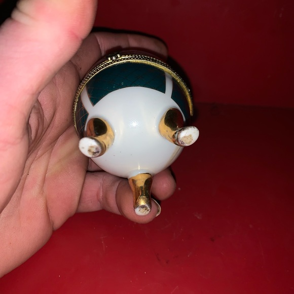 Beautiful Victorian Egg Box - Picture 5 of 6